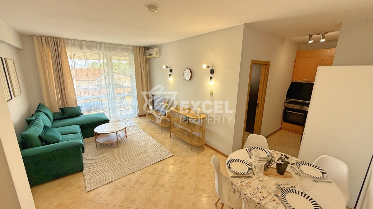 Furnished, two-bedroom apartment in Sunny Beach Hills complex. Fully renovated