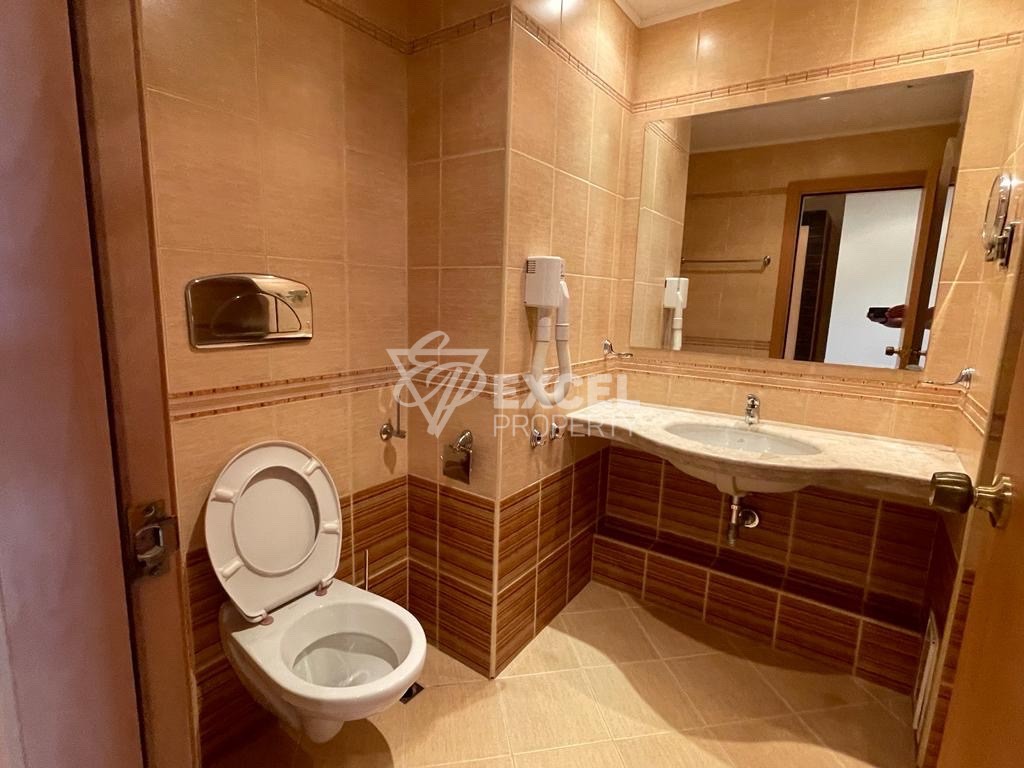 Affordable studio in Majestic Beach Resort, first line to the beach