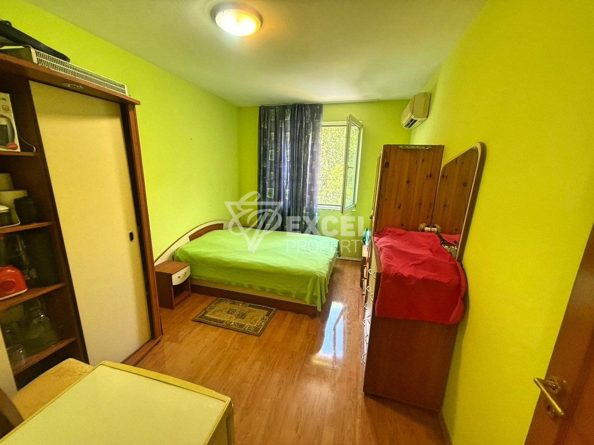 Two-bedroom, furnished property with no maintenance fee - in Sunny Beach