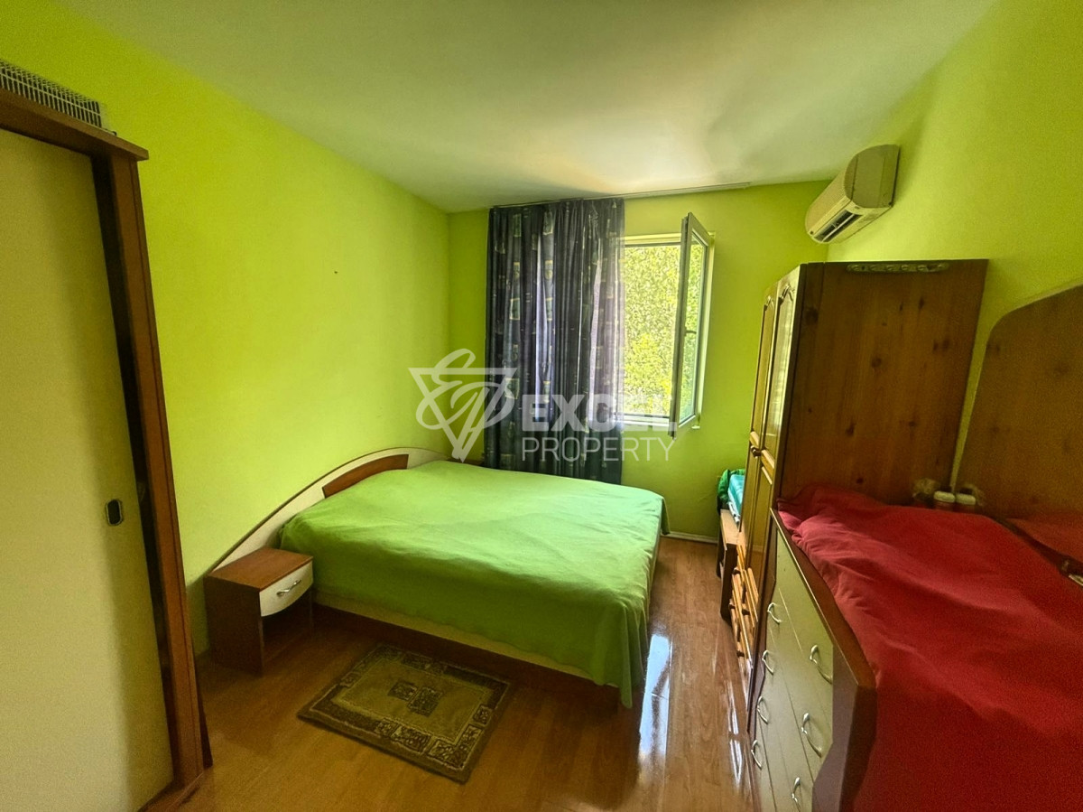 Two-bedroom, furnished property with no maintenance fee - in Sunny Beach