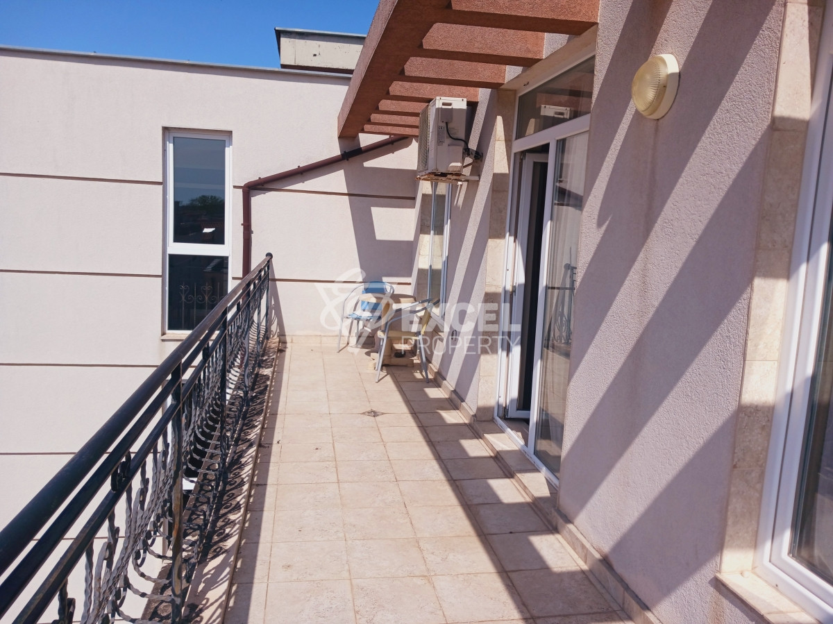 One-bedroom furnished property in Dawn Park complex Sunny beach