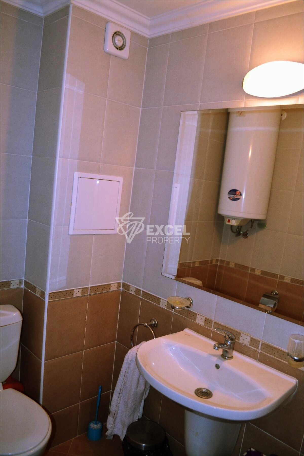 Two-bedroom property on the first line - sea, pool and mountain views
