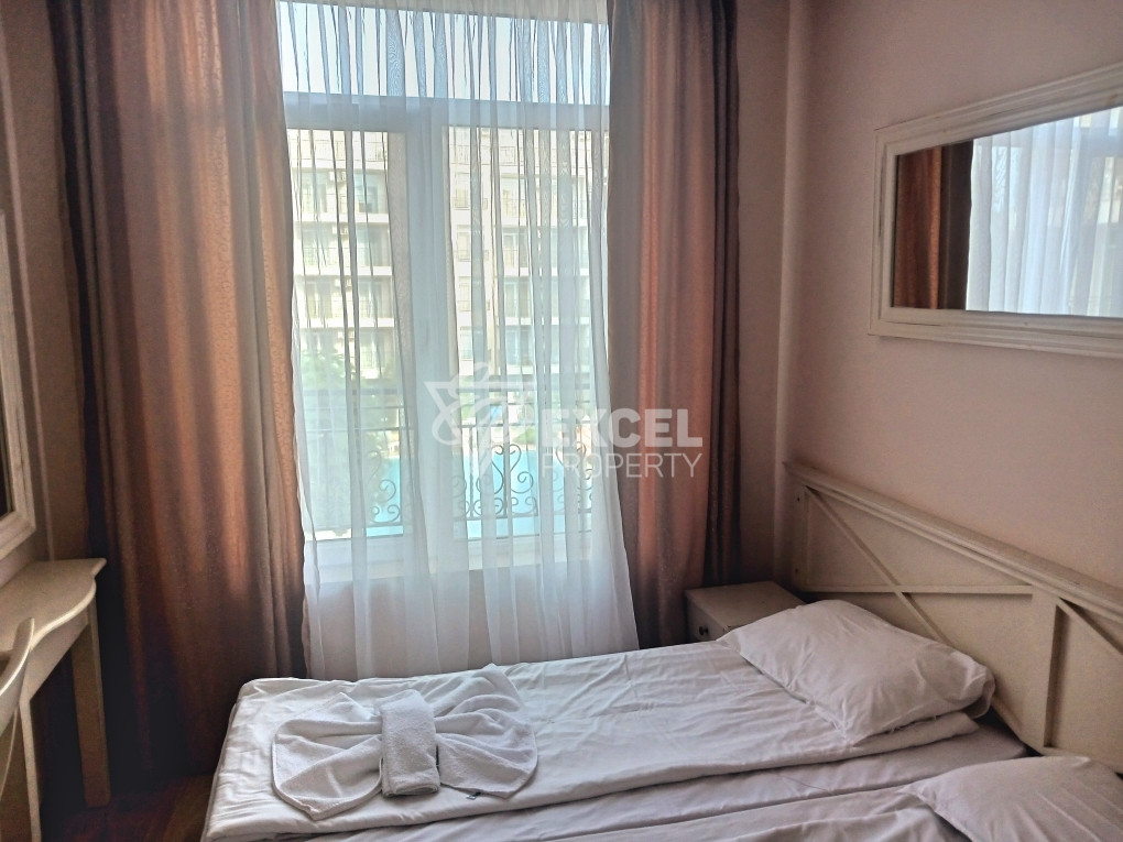 One-bedroom property with pool view-Down Park complex