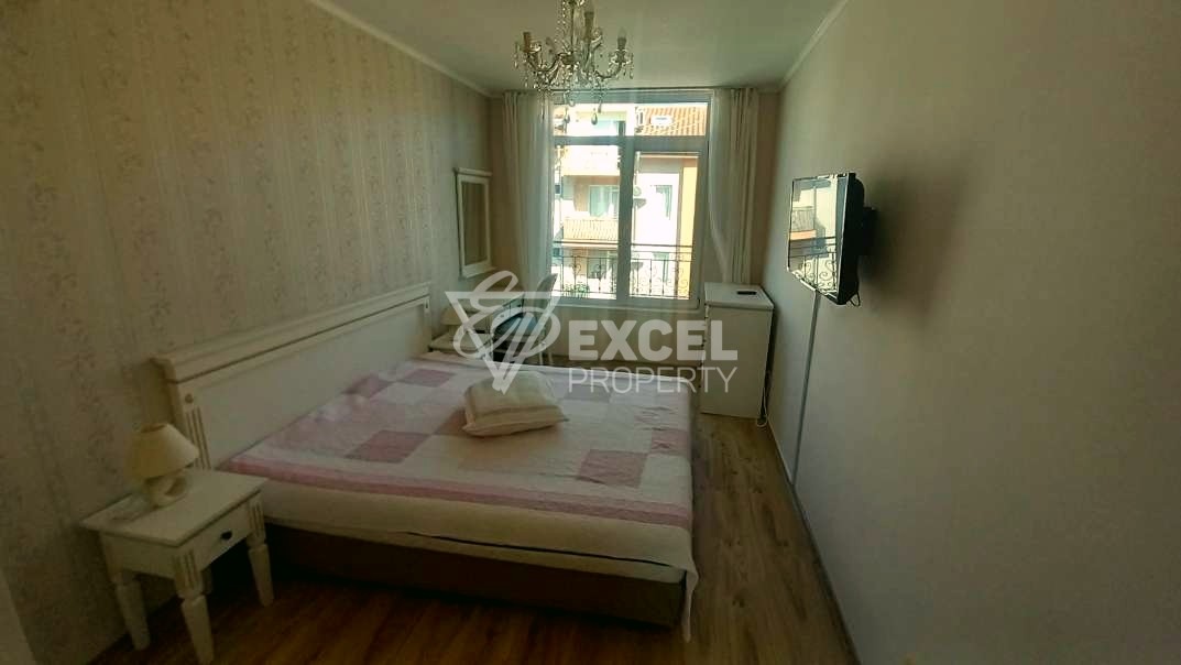 One-bedroom property in Down Park complex with pool view