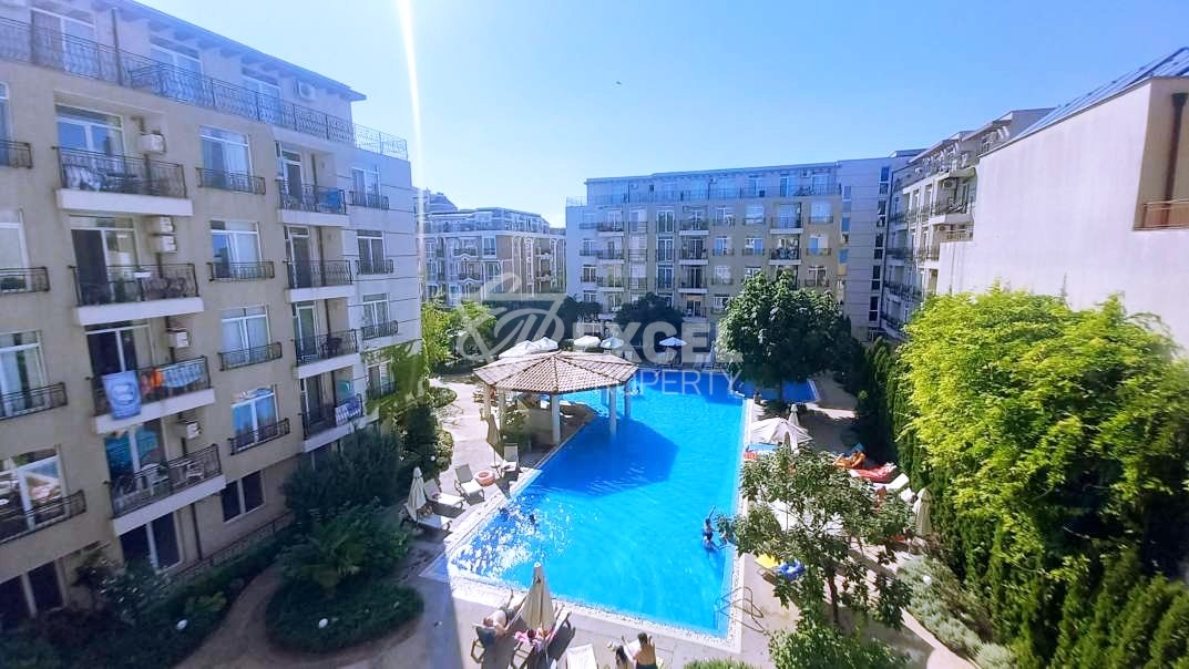One-bedroom property in Down Park complex with pool view