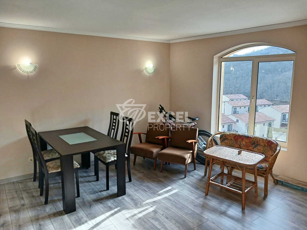 Spacious furnished one-bedroom property - Elenite resort