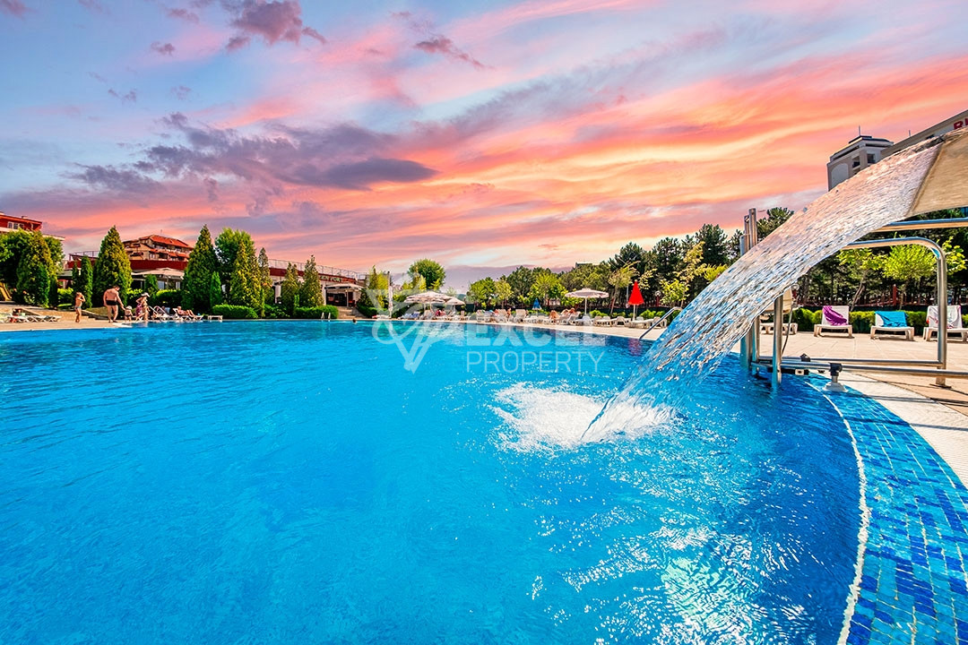 Stylish studio in Green Fort complex