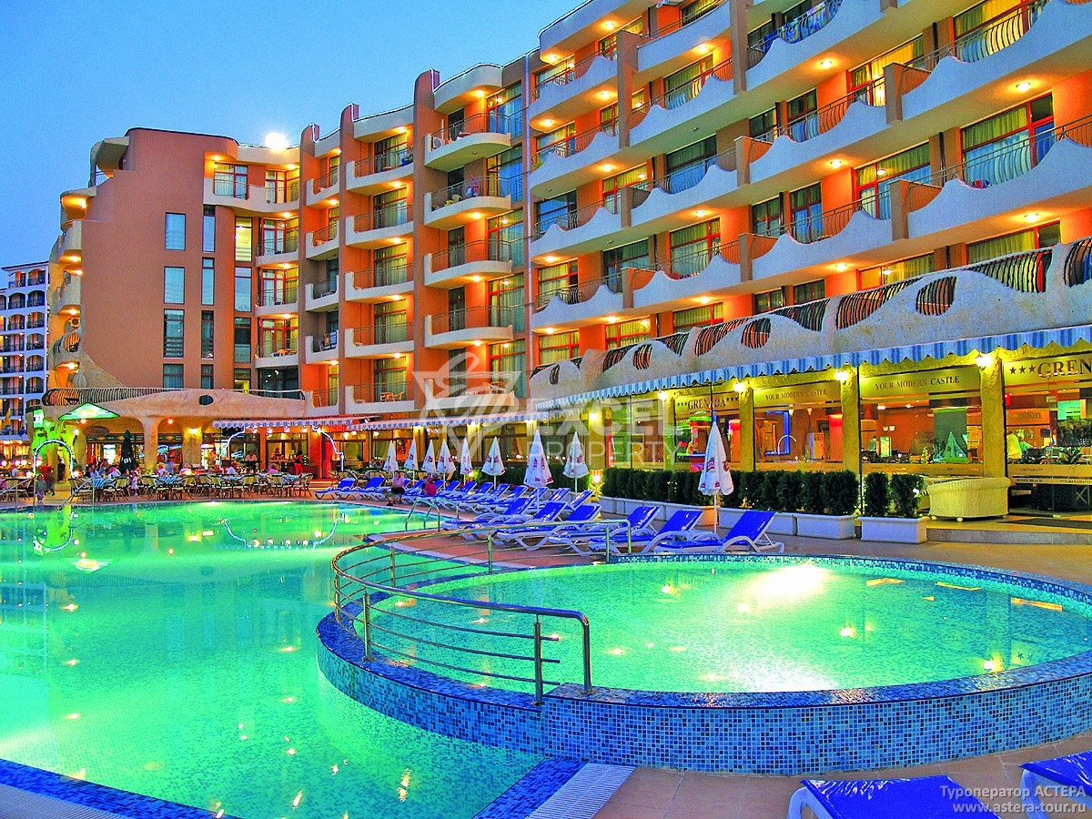 Two-bedroom property in Grenada complex Sunny Beach