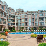 Stylish property with jacuzzi  in Izida Palace 1 complex