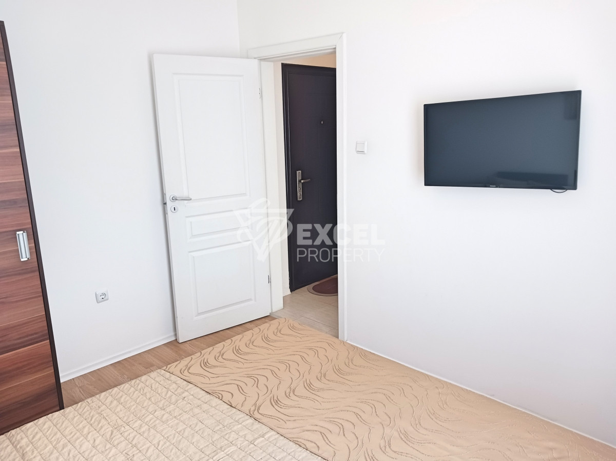 One-bedroom, furnished property in the Cacao Beach area