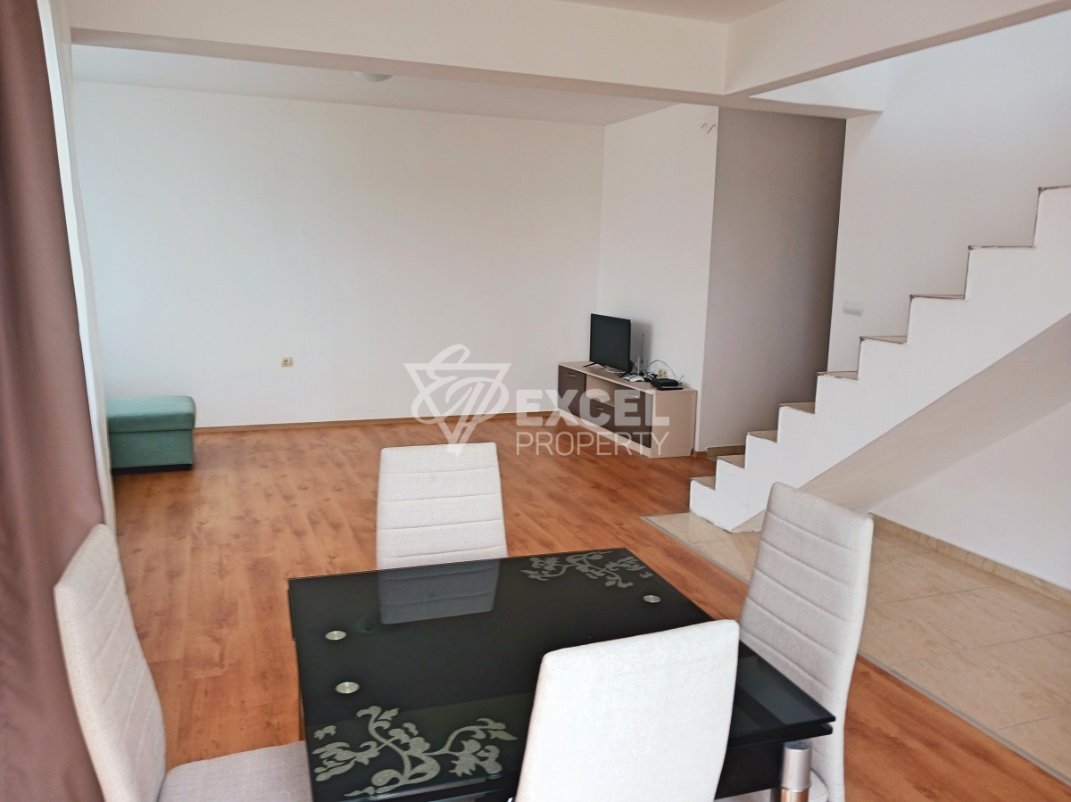 Spacious property - maisonette, in the Sea Diamond complex