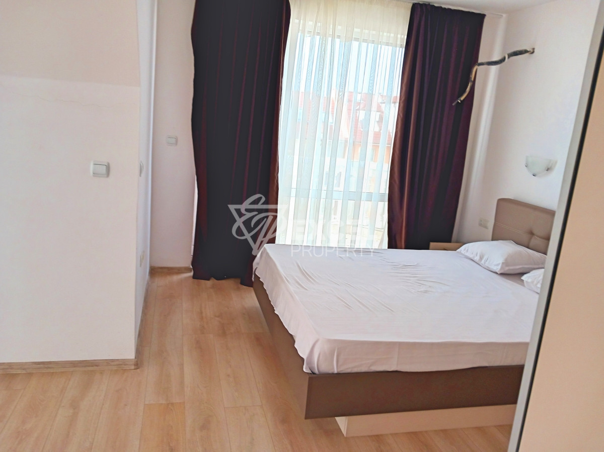 Spacious property - maisonette, in the Sea Diamond complex