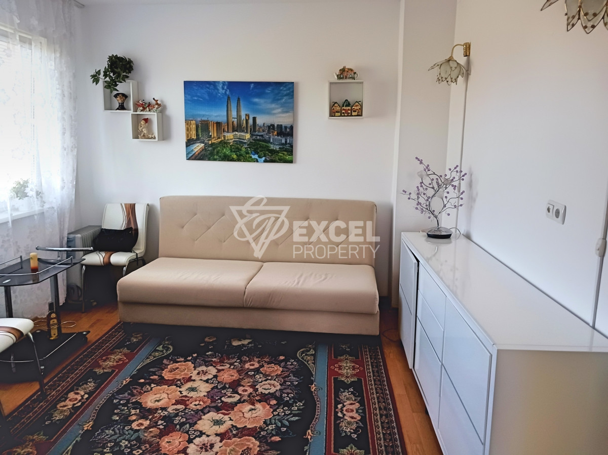 Two-bedroom ground floor property in Cacao Beach area