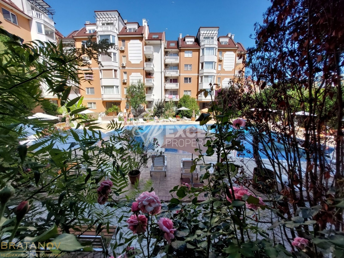 New unfurnished property - in Sea Diamand complex in the area of Cacao beach