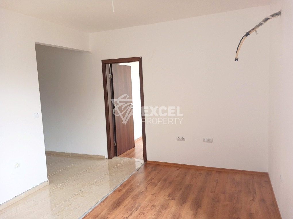 New unfurnished property - in Sea Diamand complex in the area of Cacao beach