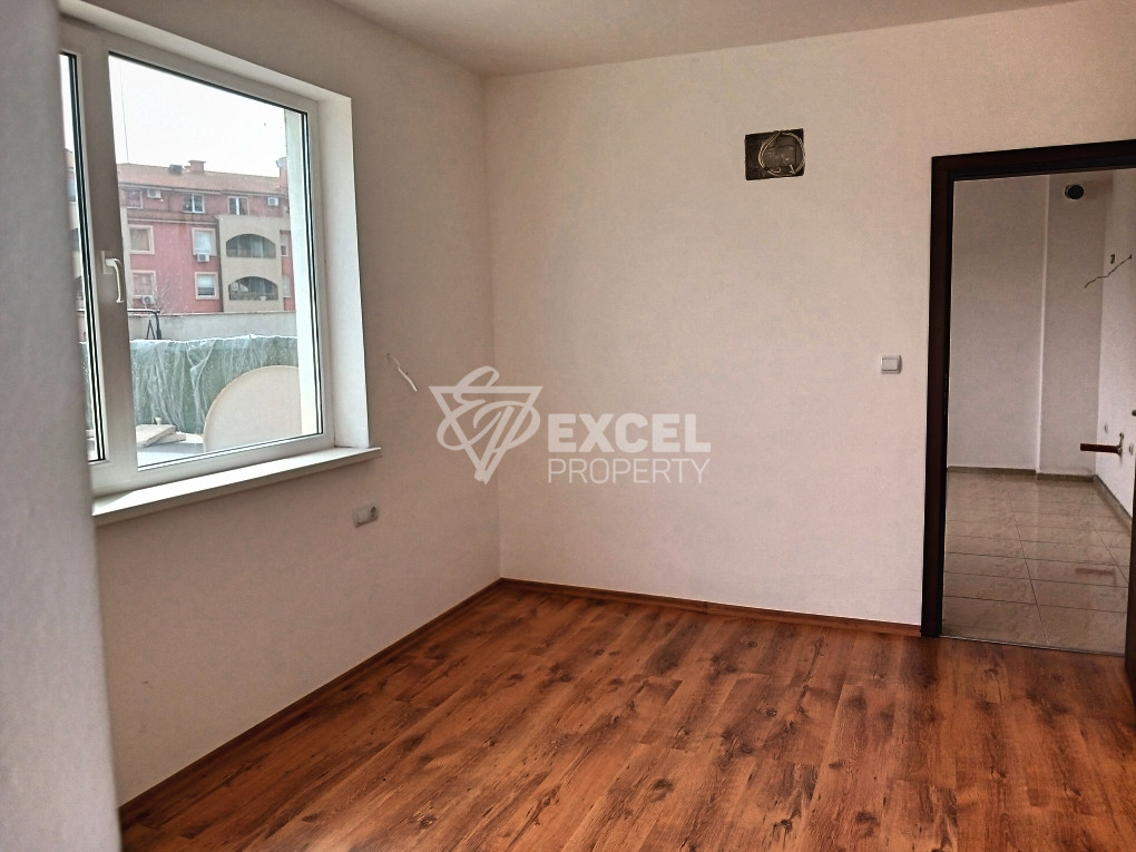 New unfurnished property - in Sea Diamand complex in the area of Cacao beach