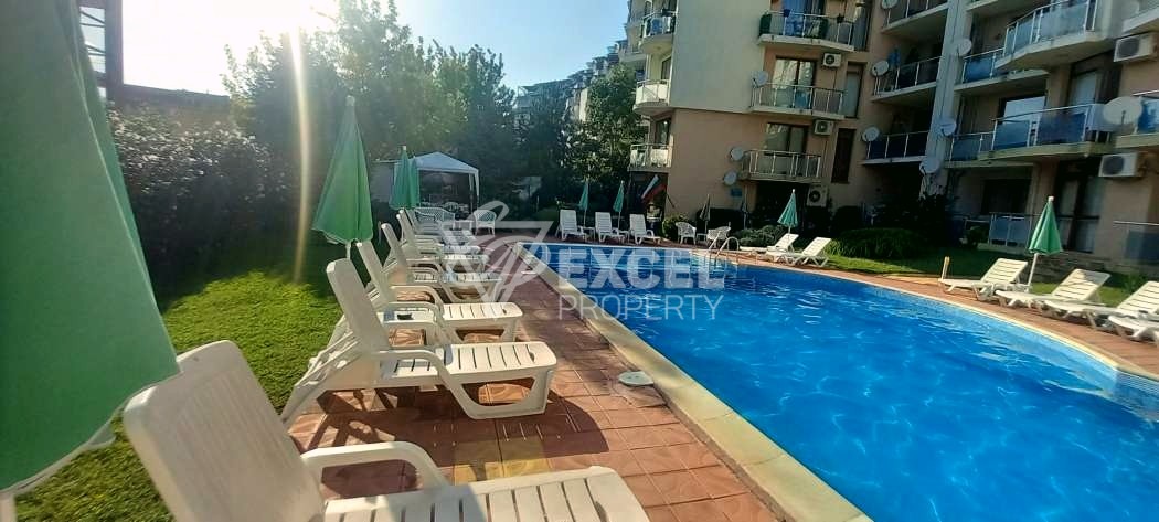 One-bedroom furnished property in Saint Vlas-sea view