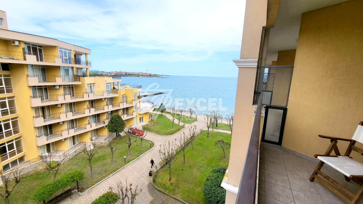 Nice studio with sea view-Aheloy
