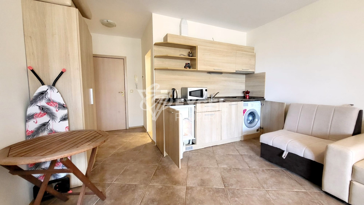 Nice studio with sea view-Aheloy