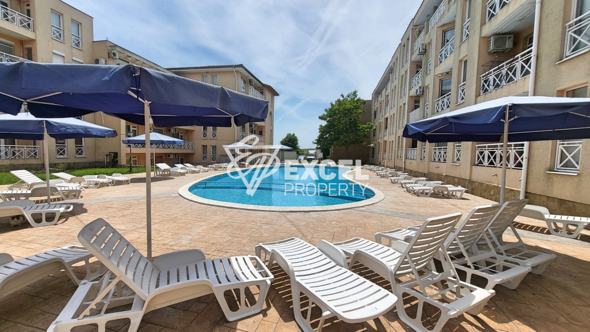 Nice studio with furniture and terrace in Sunny Day 6