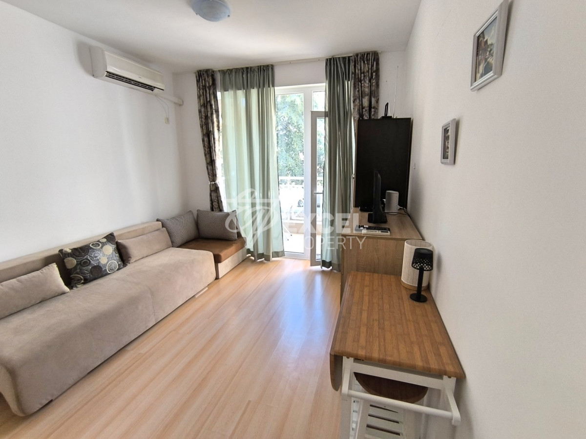 Nice studio with furniture and terrace in Sunny Day 6