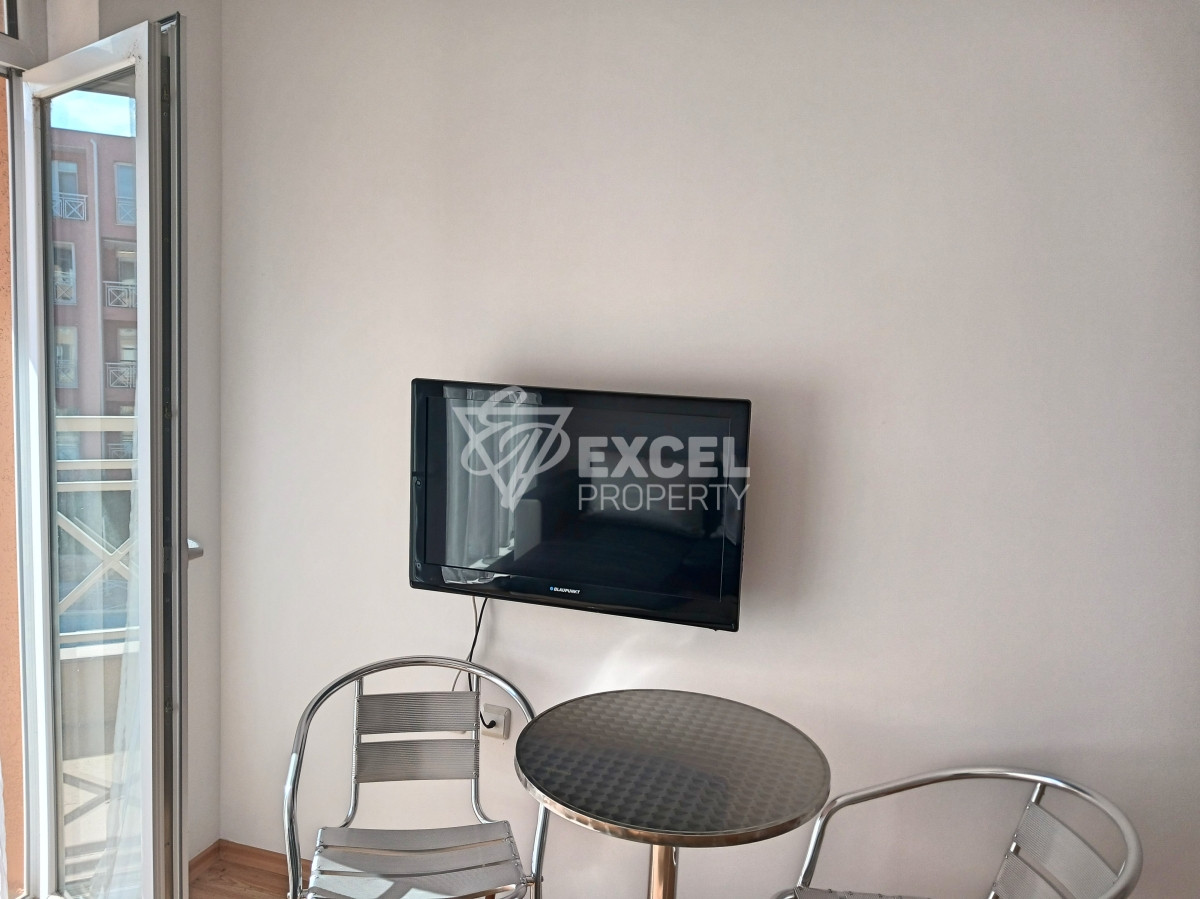 Stylish studio with balcony- Sunny Day 6, 3 km from Sunny Beach resort