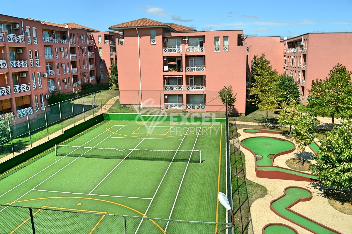 Stylish studio with balcony- Sunny Day 6, 3 km from Sunny Beach resort