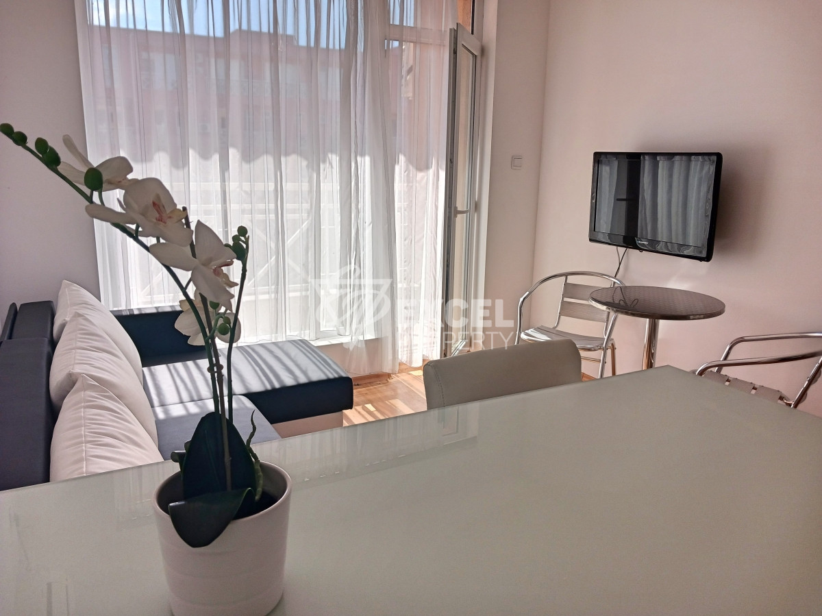 Stylish studio with balcony- Sunny Day 6, 3 km from Sunny Beach resort