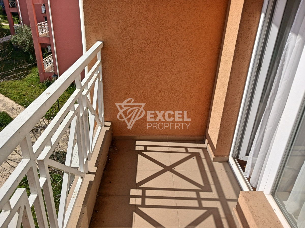 Stylish studio with balcony- Sunny Day 6, 3 km from Sunny Beach resort