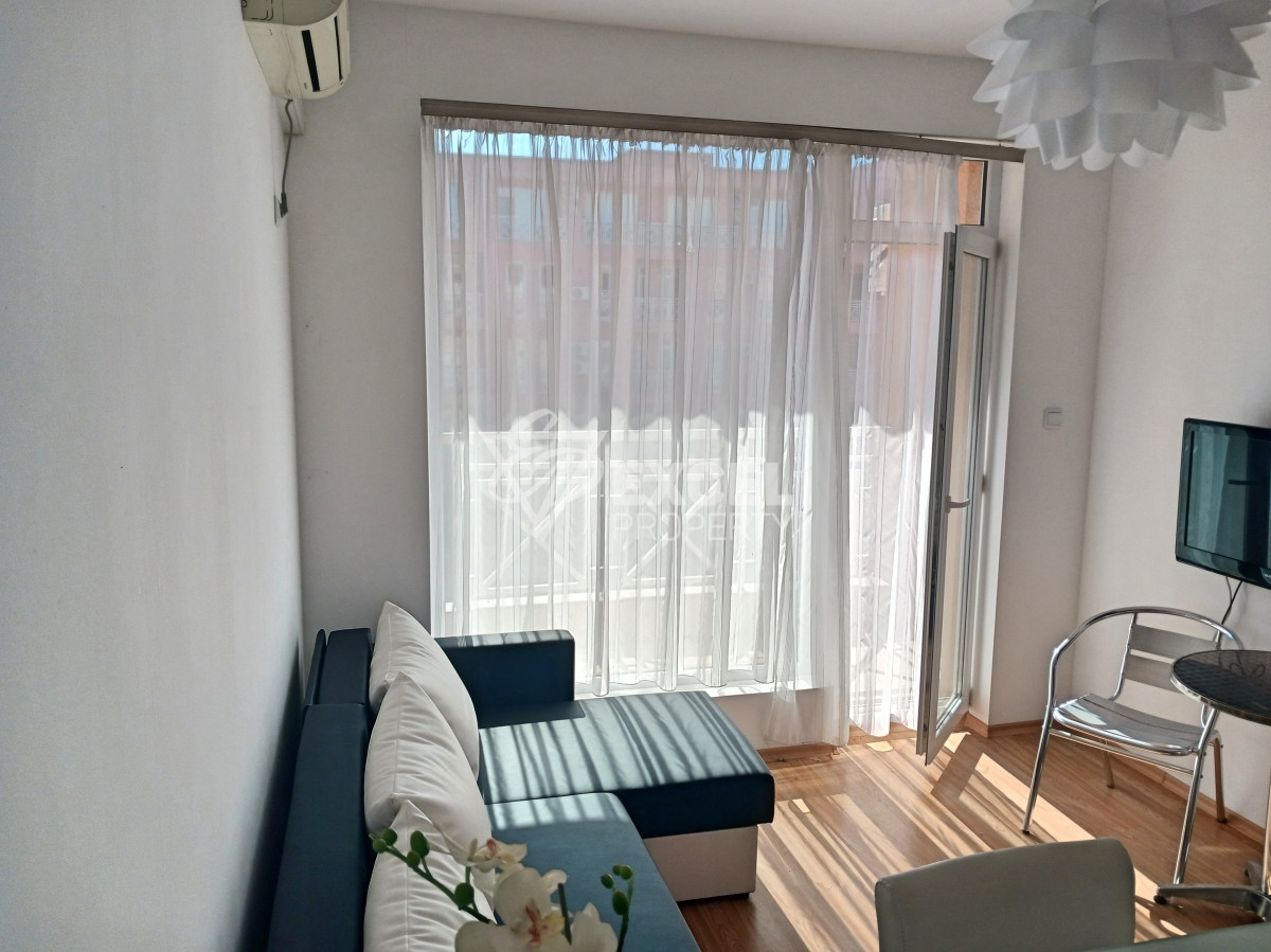 Stylish studio with balcony- Sunny Day 6, 3 km from Sunny Beach resort