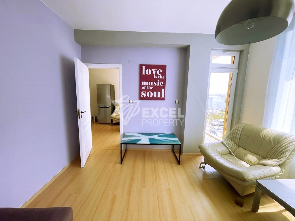 Two-bedroom furnished property in Sunny Day 5 complex