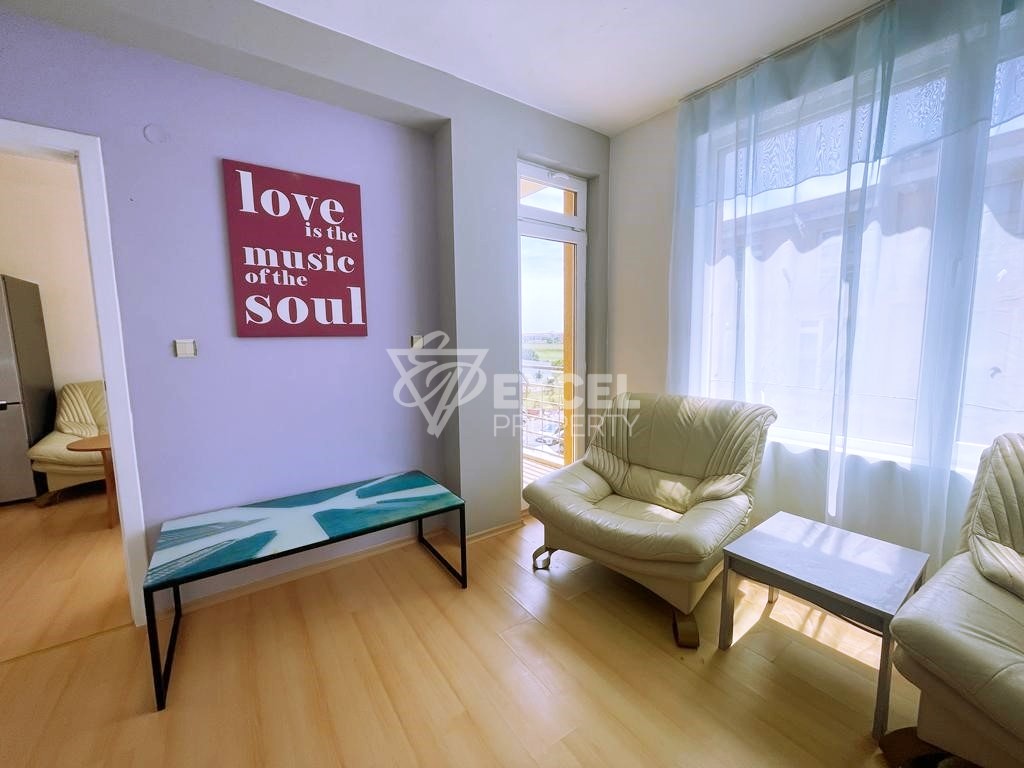 Two-bedroom furnished property in Sunny Day 5 complex