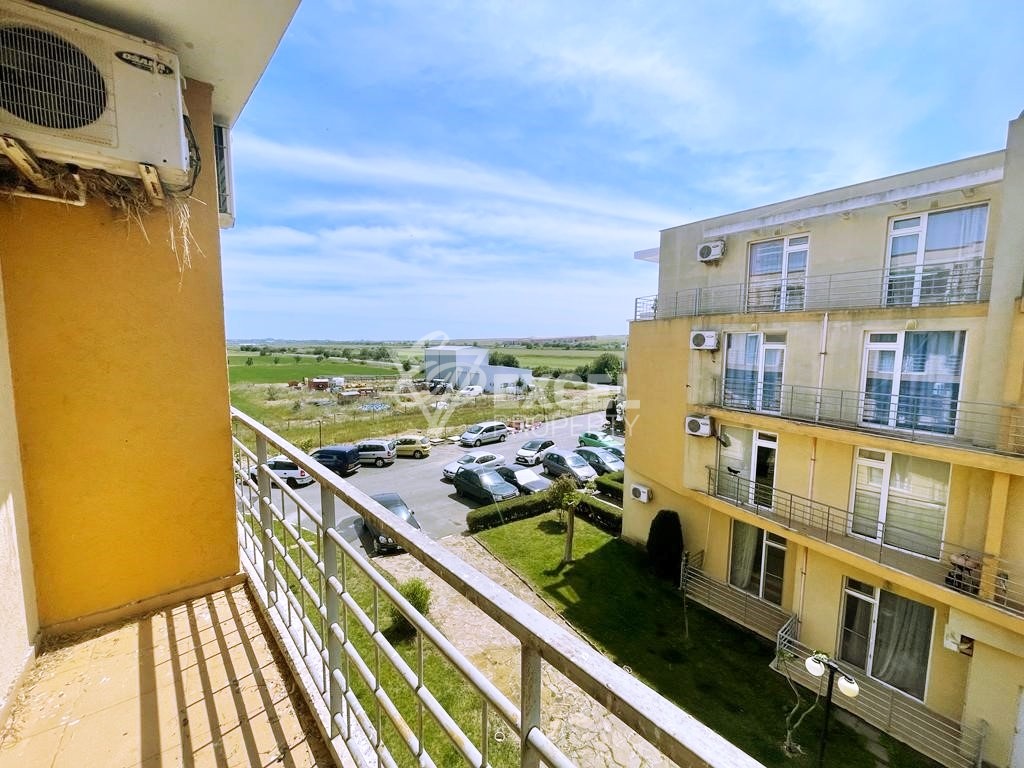 Two-bedroom furnished property in Sunny Day 5 complex