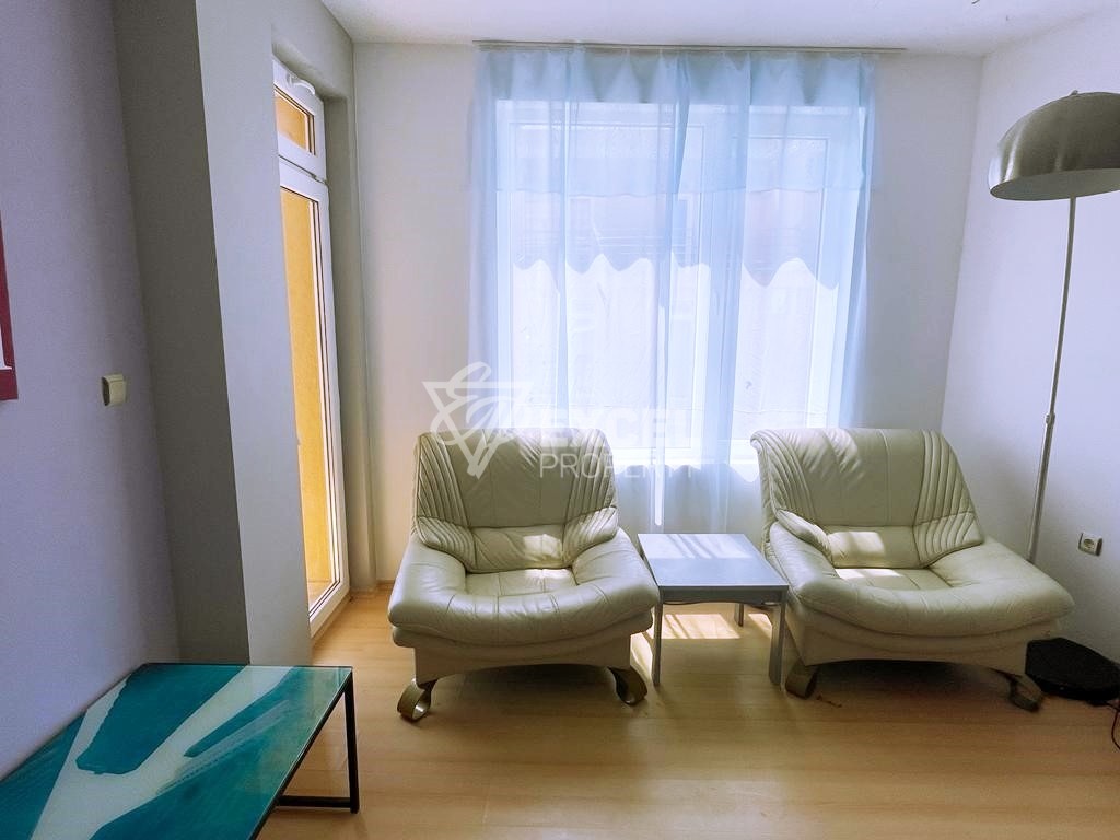 Two-bedroom furnished property in Sunny Day 5 complex