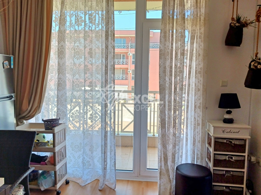 Two-bedroom furnished apartment with two terraces-Sunny Day 6