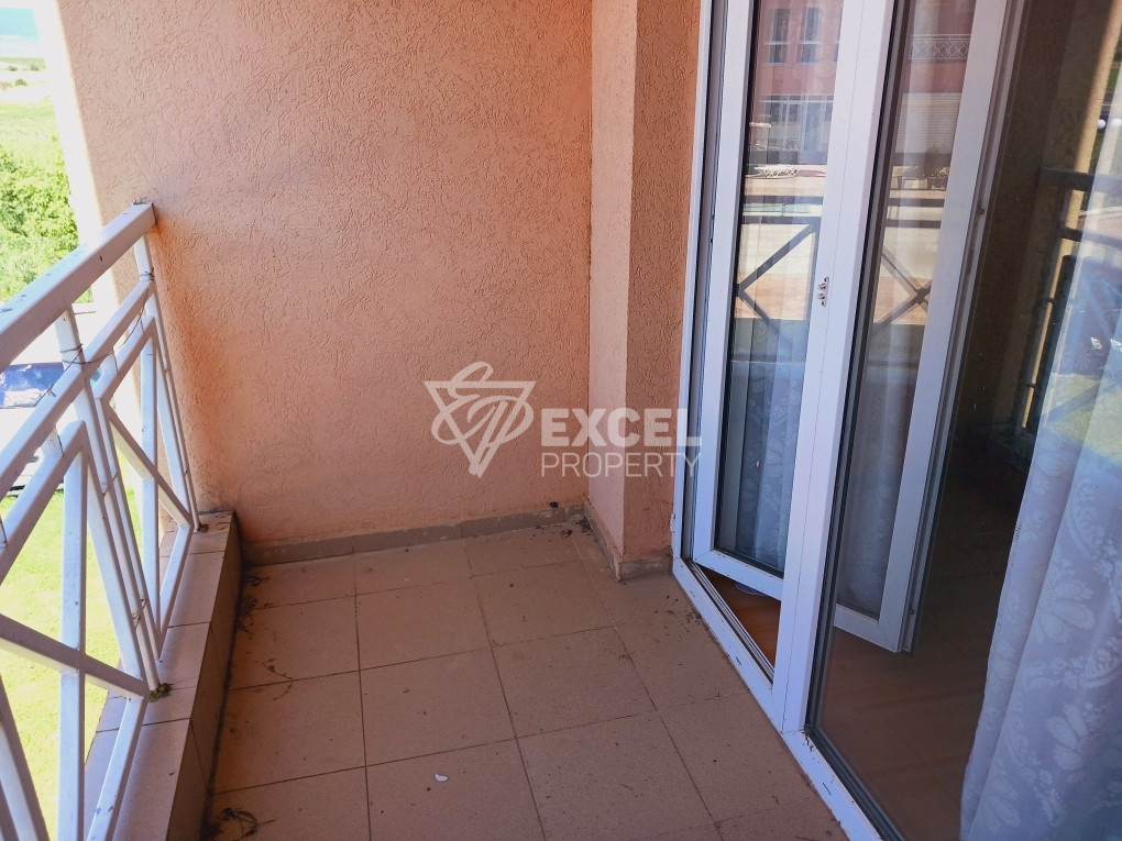 Two-bedroom furnished apartment with two terraces-Sunny Day 6