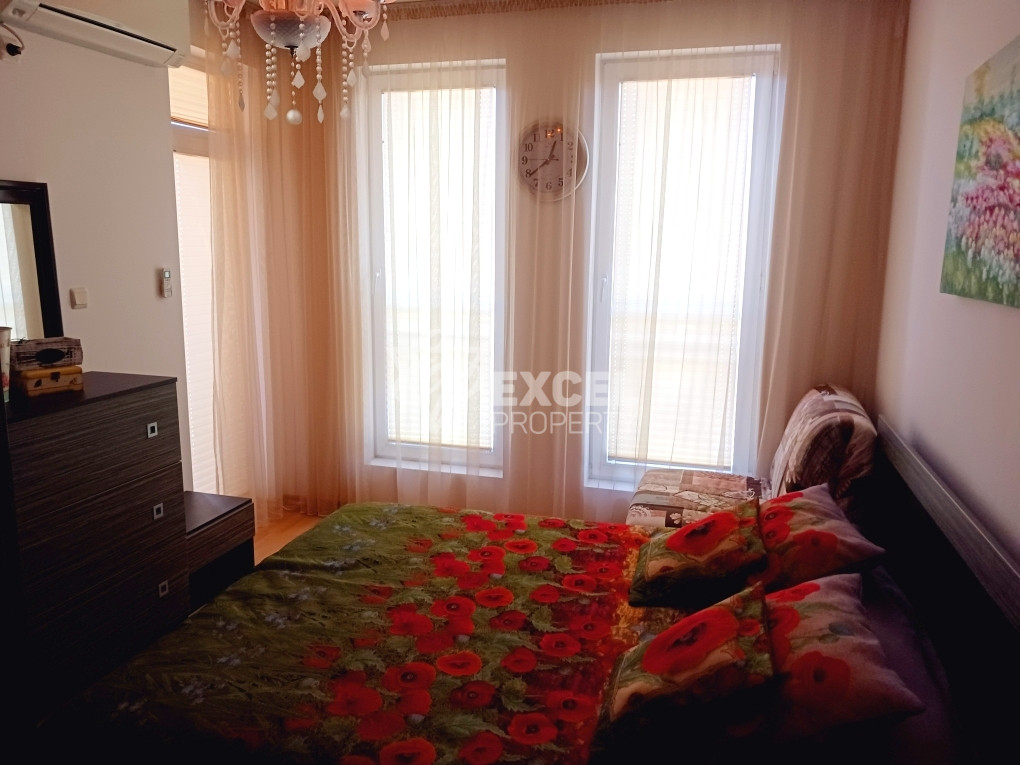 Two-bedroom furnished apartment with two terraces-Sunny Day 6