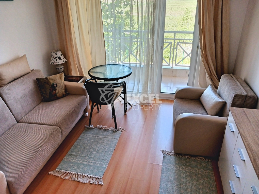 Two-bedroom furnished apartment with two terraces-Sunny Day 6