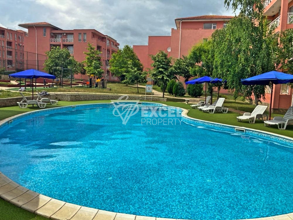 Two-bedroom furnished apartment with two terraces-Sunny Day 6