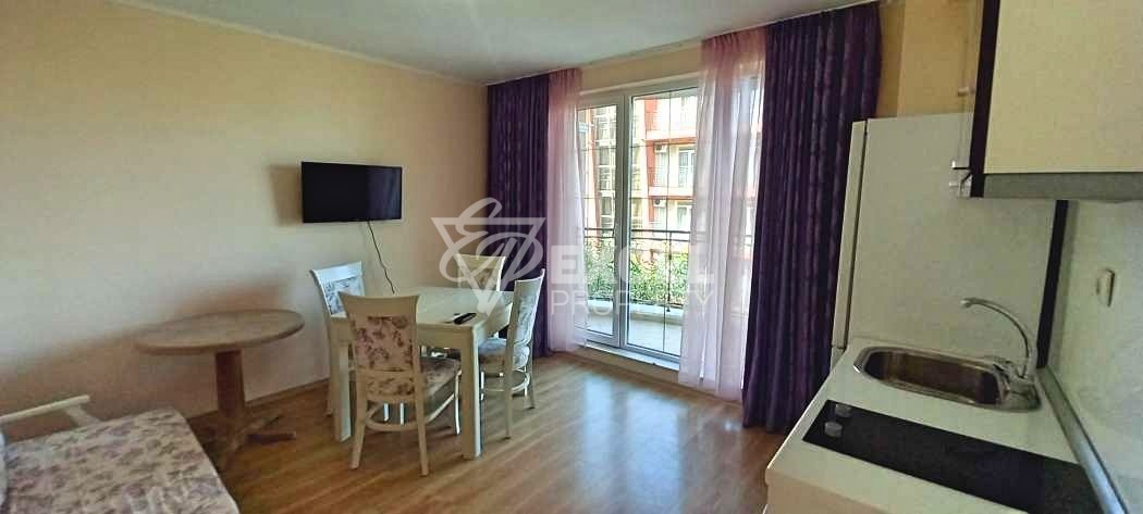 One-bedroom stylish property in Venera Palace complex