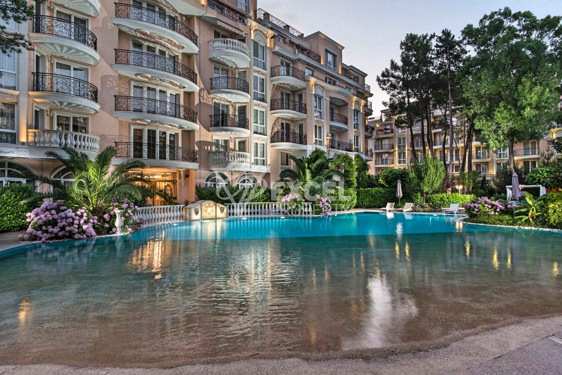 One-bedroom stylish property in Venera Palace complex