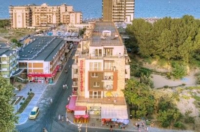 Two-bedroom property in Diun Residence complex, only 100m to the beach