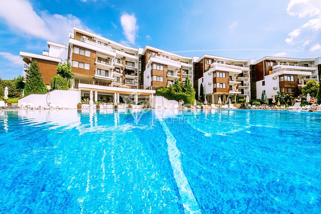 Mesambria Fort Beach complex- nice two-bedroom apartment