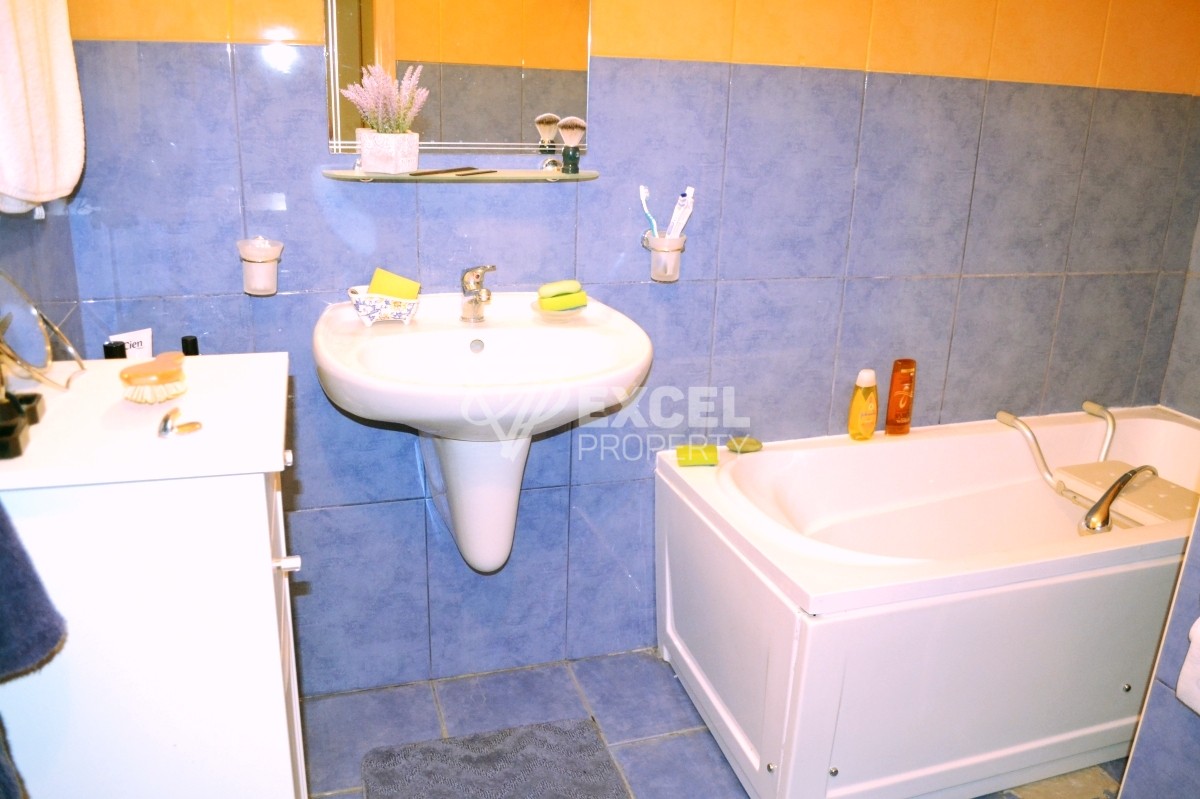 Two-bedroom property for sale in Ravda, suitable for all year-round stay