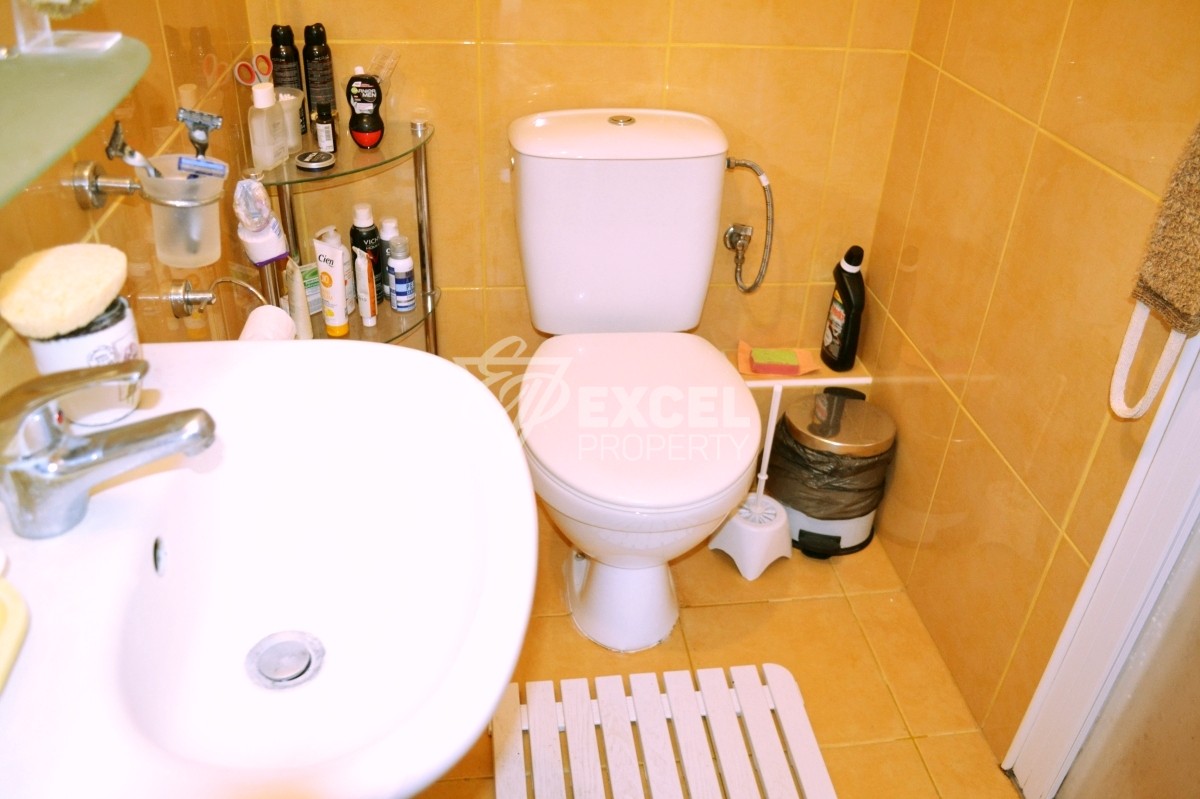 Two-bedroom property for sale in Ravda, suitable for all year-round stay
